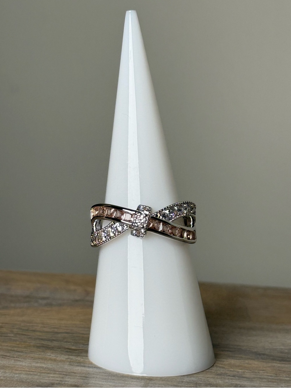 Bomb Party OG Ring “Top It With  a Bow” Size 7. Brand New!